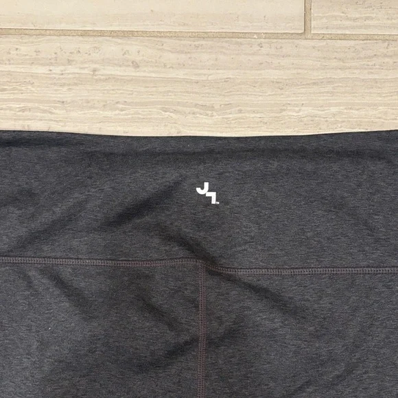 Joylab Women’s Charcoal/Black Leggings - Picture 5 of 8